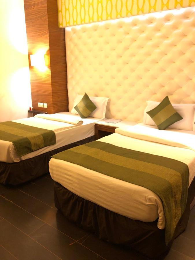 Hotel Ivory 32 Nueva Delhi Exterior foto