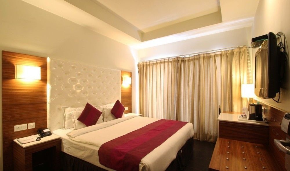 Hotel Ivory 32 Nueva Delhi Exterior foto